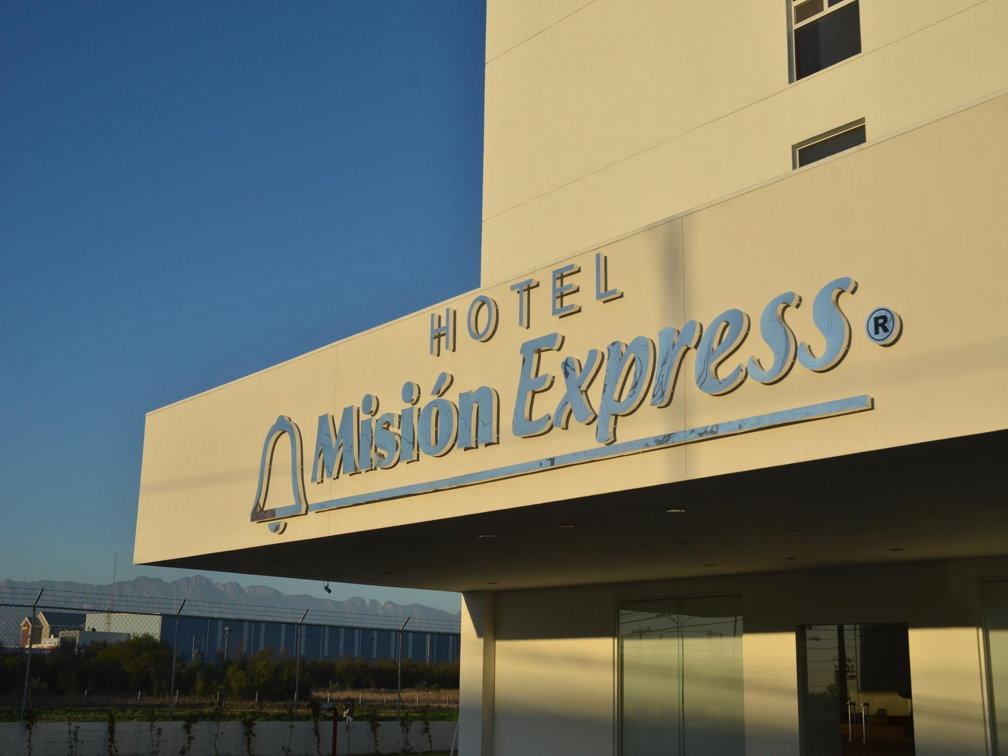 Mision Express Monterrey Aeropuerto La Fe Hotel Apodaca Luaran gambar